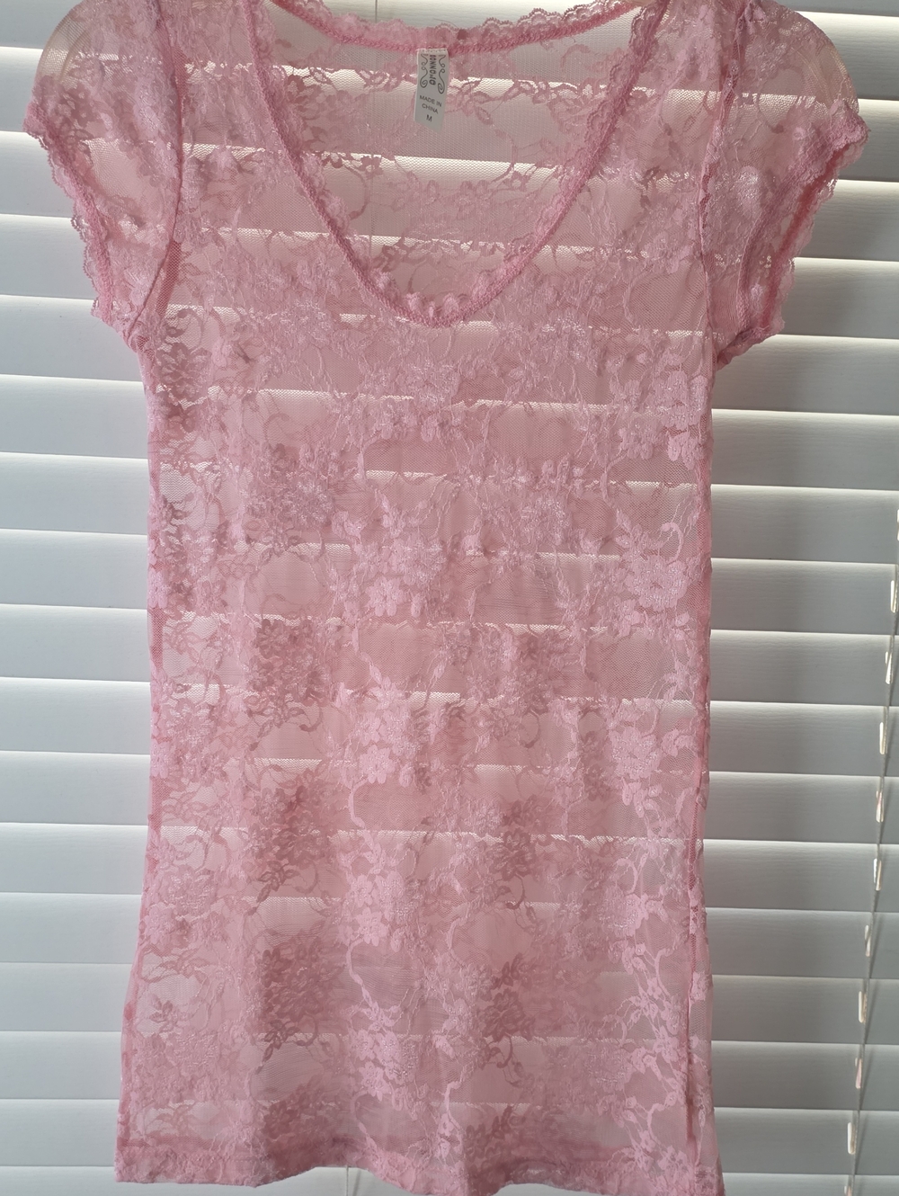 Bozzolo Soft Pink Floral Lace Short Sleeve Chemise